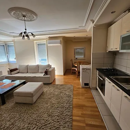 Ronaldos Apartment Sarajevo